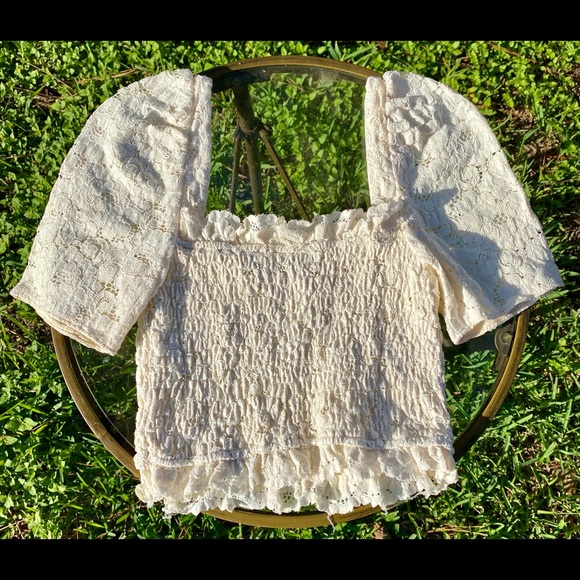 Zara Tops - Zara Crop Blouse